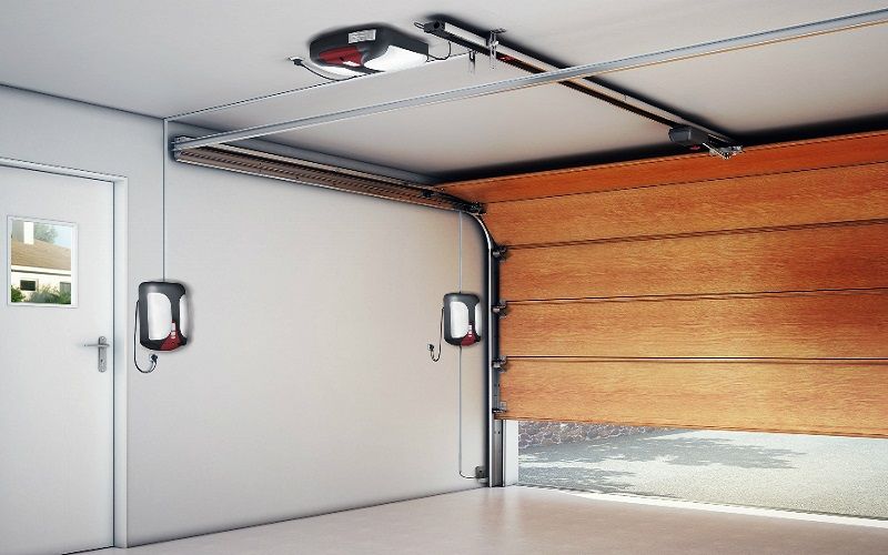 Best Time of Year to Replace Your Garage Door in OC